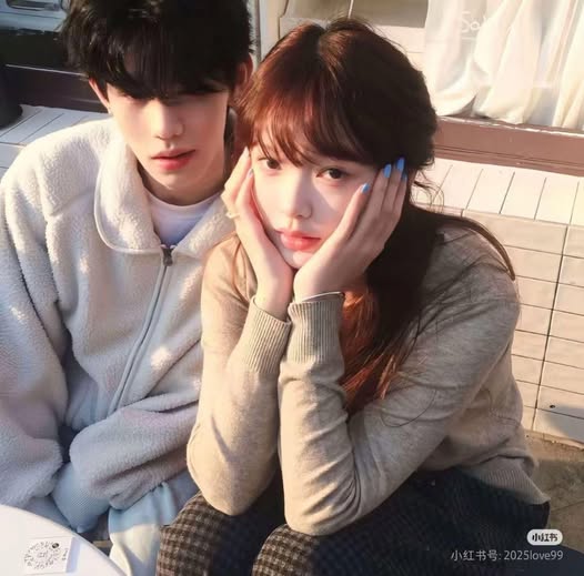 Vừa Kết Hôn Vừa Gây Họa